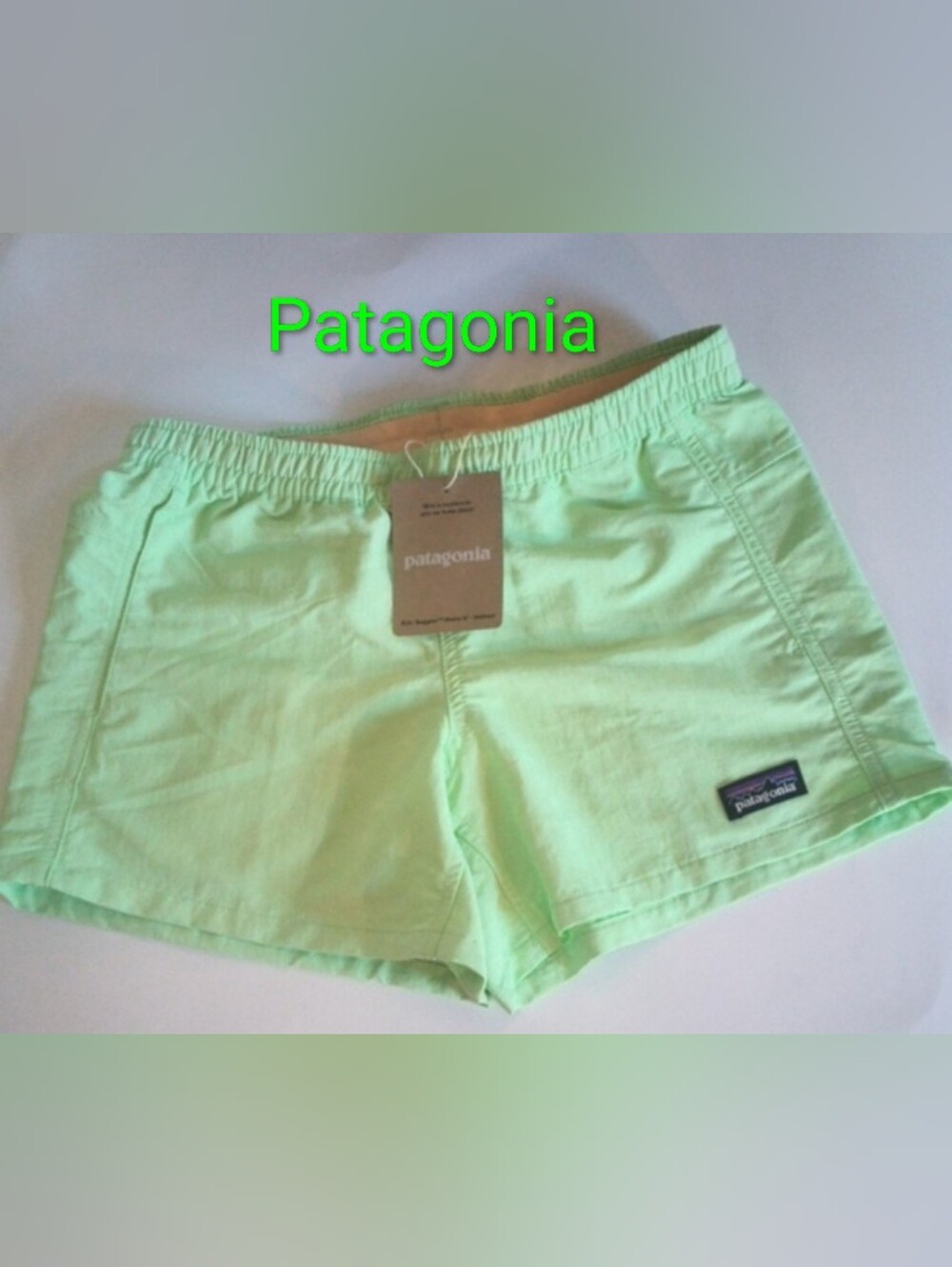 Patagonia Light Green Kids Baggies Shorts Size 10 NWT